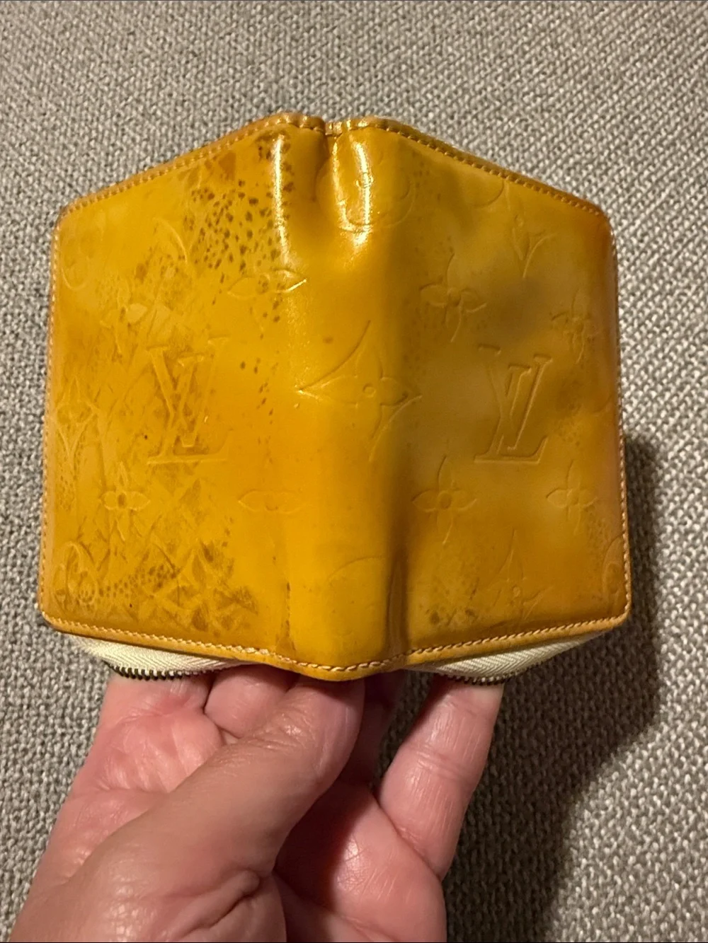 Louis Vuitton Vernis authentic zippy compact wallet BJ0959
